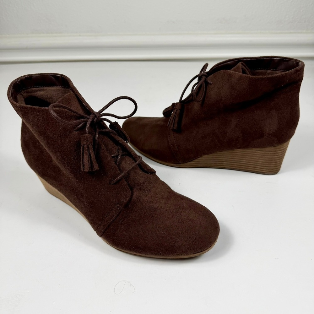Dr‎ Scholls Womens 10M Brown Faux Suede Wedge Booties Tassel Boho Indie